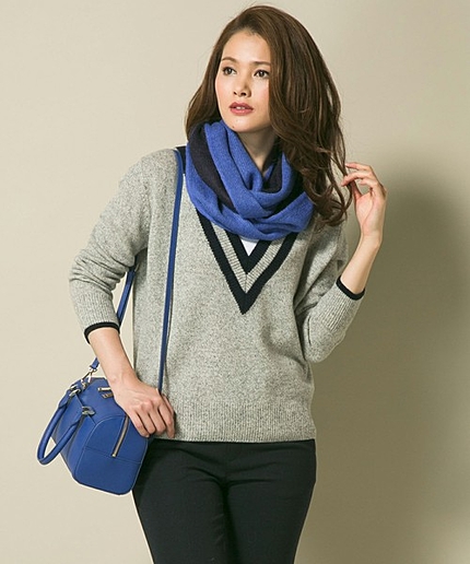 カシミヤブレンドニット