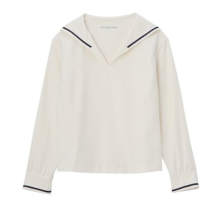 セーラーカラーブラウス