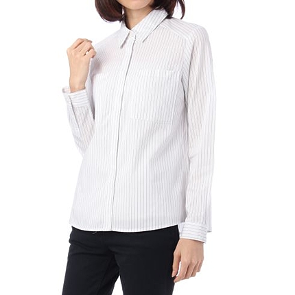 隠しボタンシンプルシャツ