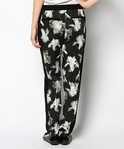 アイリスシルエットプリントパンツ（PaulSmithBLACK）