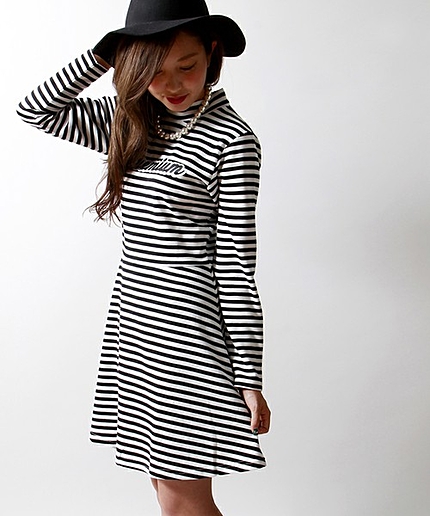 WEGO/ハイネックフレアワンピース