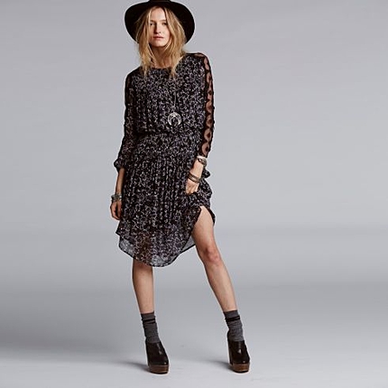 フラワーシフォンレースワンピース