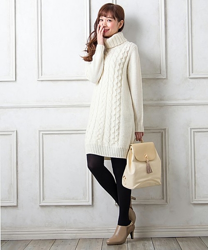 アルパカアランニットワンピース