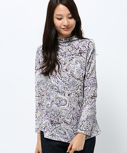 ペイズリープリントカットソー