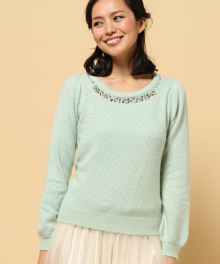 フェミニンアンゴラニット