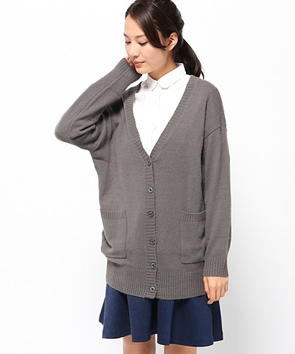 アンゴラVカーデ