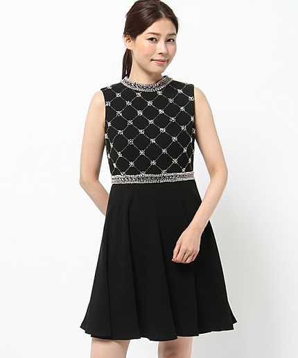 ビジューフレアワンピース