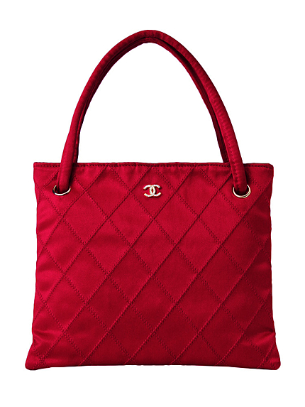 valveat 81Vintage Brand Shop “Qoo”12/25 11:30　販売終了　/　Vintage  CHANEL バッグ