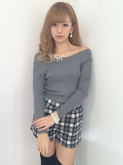 Chedel【DATE】V/N RIB KNIT TOP