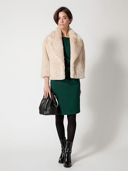 ショートファーコート