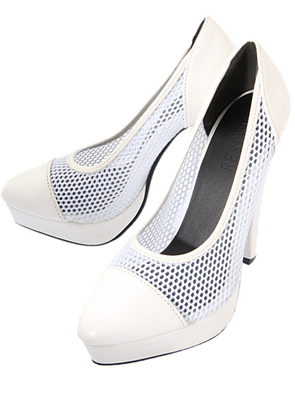 メッシュパンプス