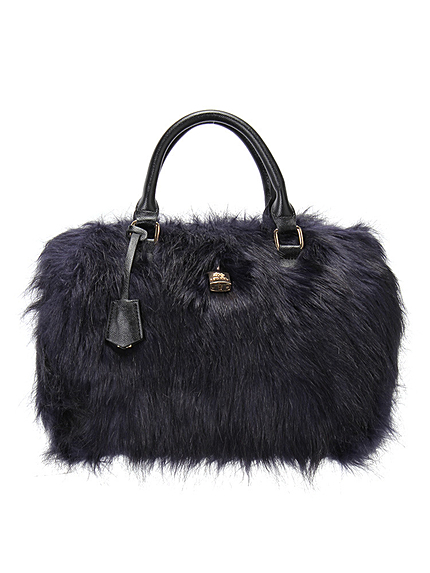 RUNWAY channel【POMIKAKI】DUDUフェイクファーBAG BK