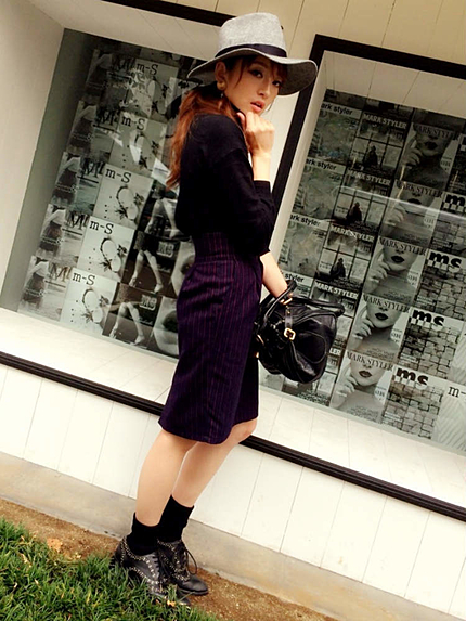 《sweet11月号 吉川ひなのｻﾝ着用》【Classy】ストライプハイウエストタイトスカート