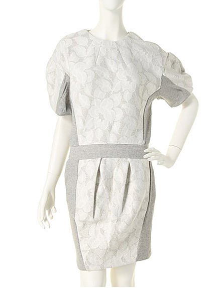 dazzlin【moi】レース裏毛ボリュームトレーナー