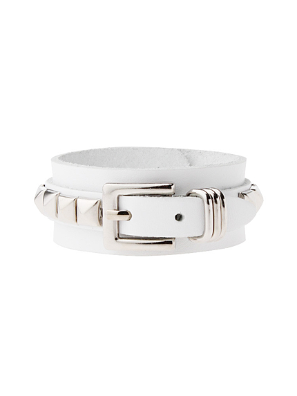 バックル角ピラブレス