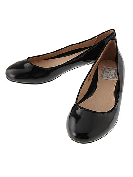 RUNWAY channel【sarasara】プレーン パテント ヒールパンプス