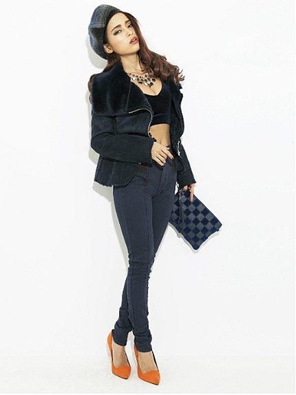 GYDAレザーブロックチェッククラッチ