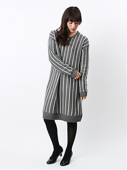 ・ストライプニットワンピース