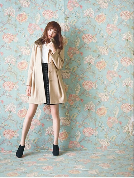 【矢野未希子着用】フィットアンドフレアーコート