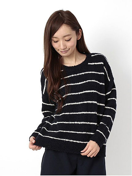 ・Uモコモコボーダーニットプルオーバー