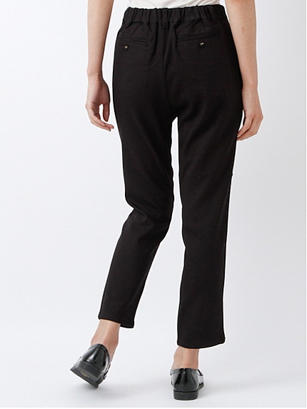 <サイズコンシェルジュ>タックテーパードパンツ