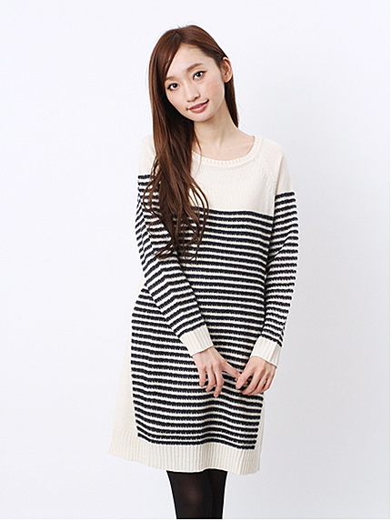U 編み地変化ボーダーワンピース