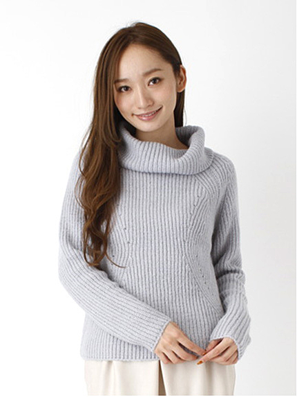 オフタートル畦ニットプルオーバー
