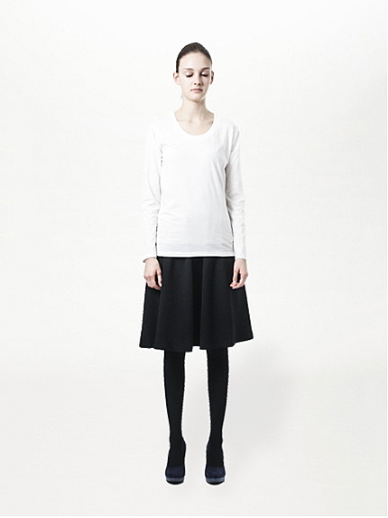 クルーネック長袖Tシャツ