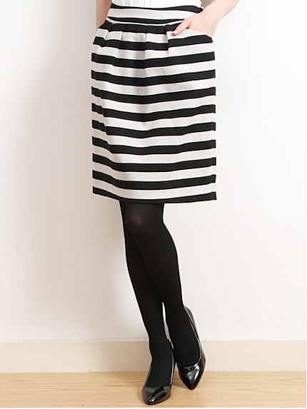 ボーダータックスカート