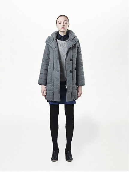 フードツキナカワタロングコート