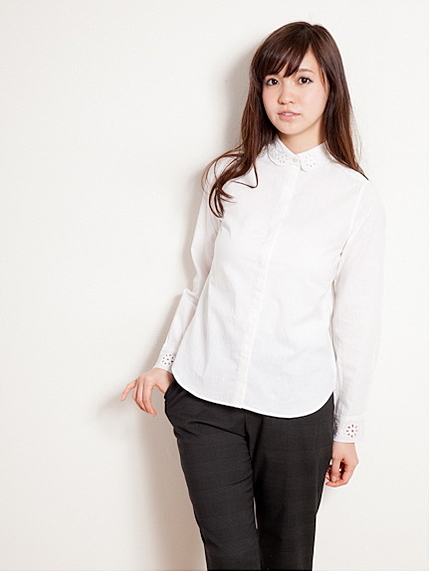 刺繍衿ブラウス