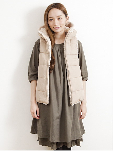 Aボアリバーシブルベスト