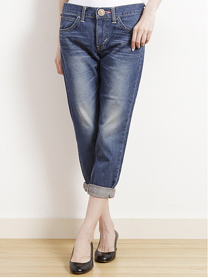 Leeデニムテーパードパンツ