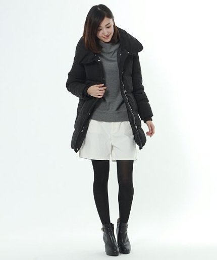 デザインカラーダウンコート