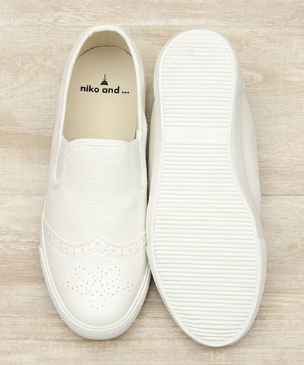 オリジナル メダリオンスリッポン