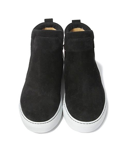 【CLASSY1月号掲載】サイドジップスニーカー