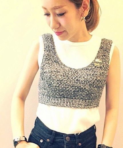 ニットビスチェ