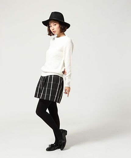 ＴＲモッサガラショートパンツ