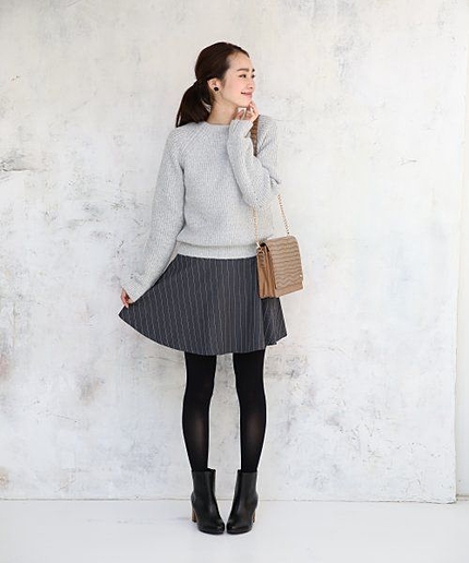 ＴＲピンストライプフレアスカート