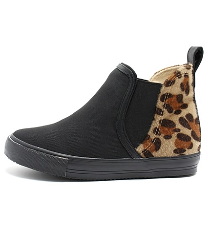 サイドゴアスニーカー