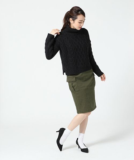 Ｃワークベルトタイトスカート