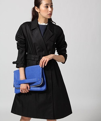 ドレストレンチコート