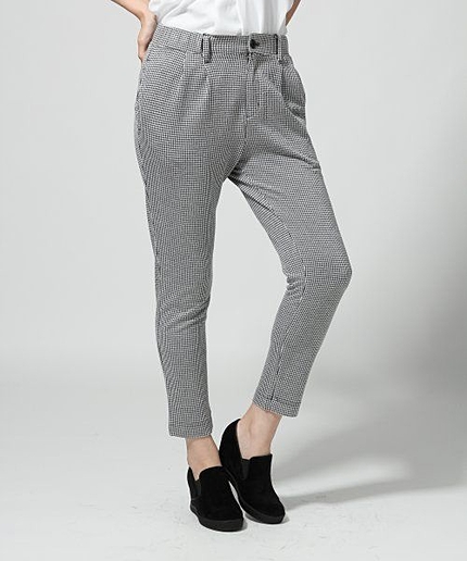 カットジャガードガラテーパードパンツ