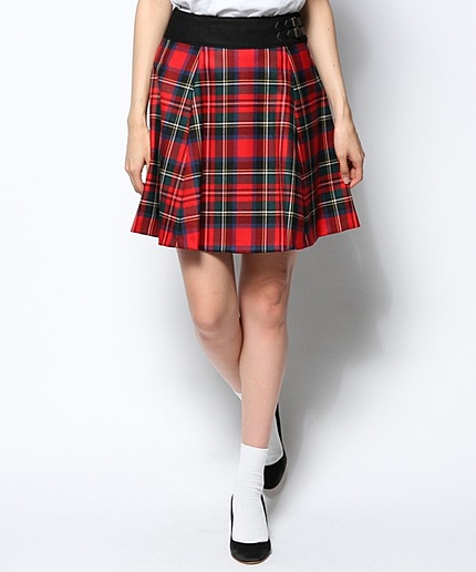 サキソニーチェックスカート