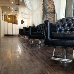 ＶＯＯＲＤＥＵＲ　千葉　【ウォールデゥール】