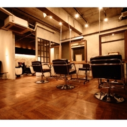 Ursus hair Design　立川店