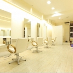 HAIR fleur　（ヘアー　フルール）