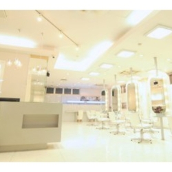 HAIR＆MAKE　Ｊ‐GENIC