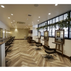 Lequipe heurtebise （レュップ　ウルトビイズ）