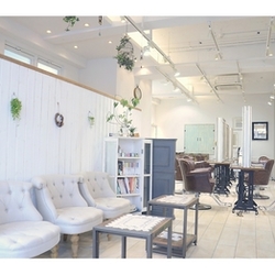 Neolive tiaLa 下北沢店